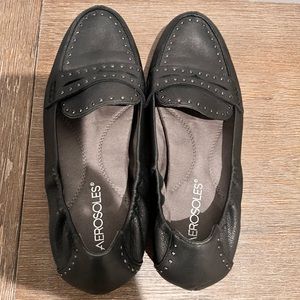 Aerosoles black stud flats